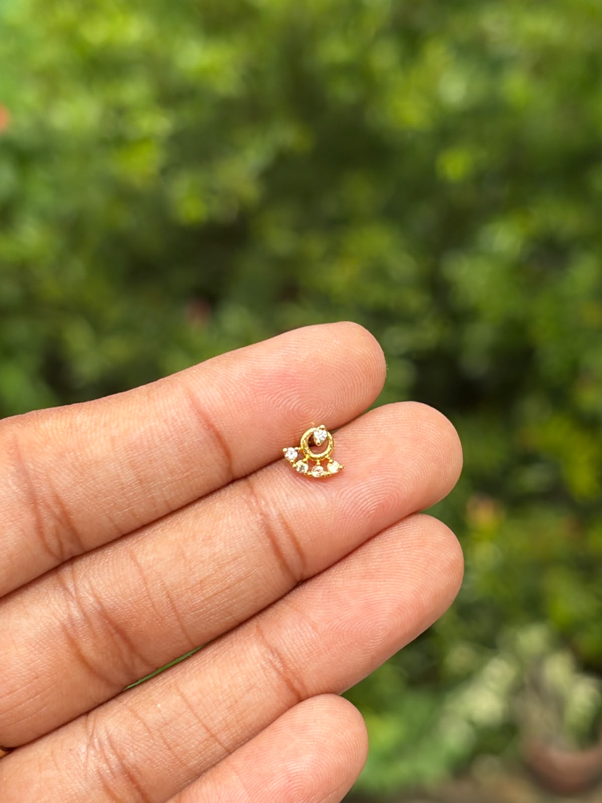 Secondstud/Nosepin